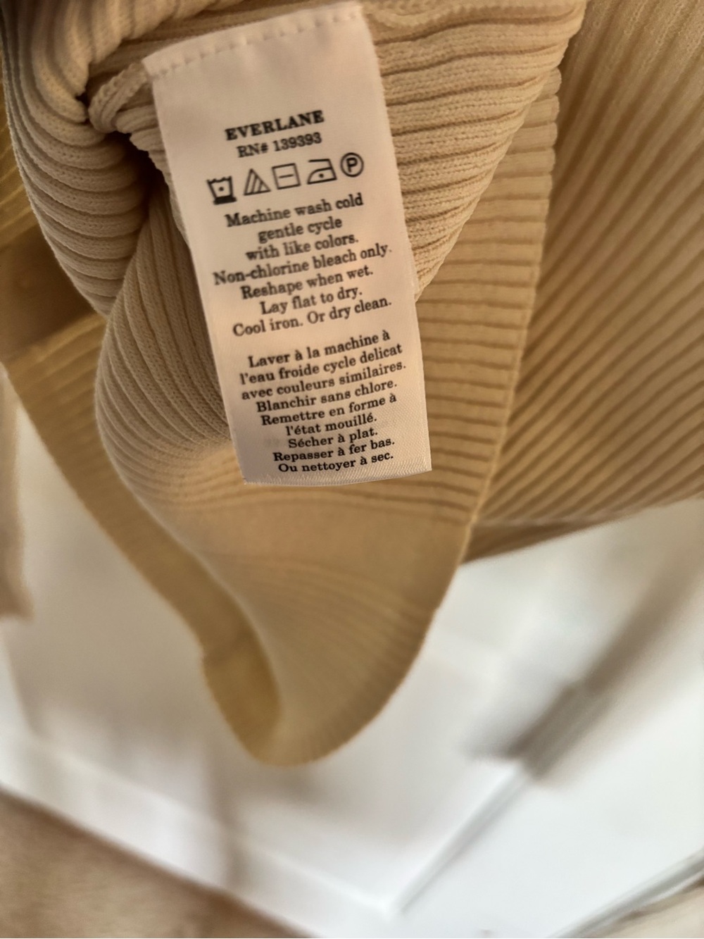 Everlane Ribbed Cropped Top - Picture 5 of 5
